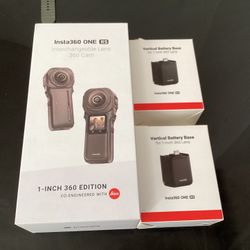 Insta 360 One Inch Sensor. 360 camera w 2 extra batteries