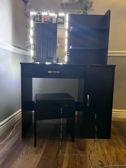 Black vanity