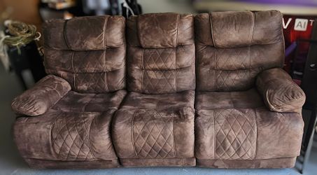 Reclining Sofa