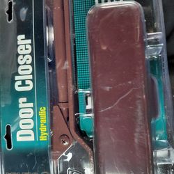 DOOR CLOSER