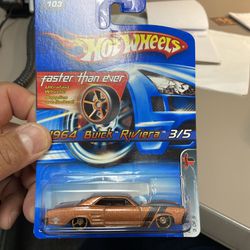 Die-Cast Toy - 2005 Hot Wheels #103 Muscle Mania 3/5 1964 BUICK RIVIERA Brown w/Chrome Pr5 Sp