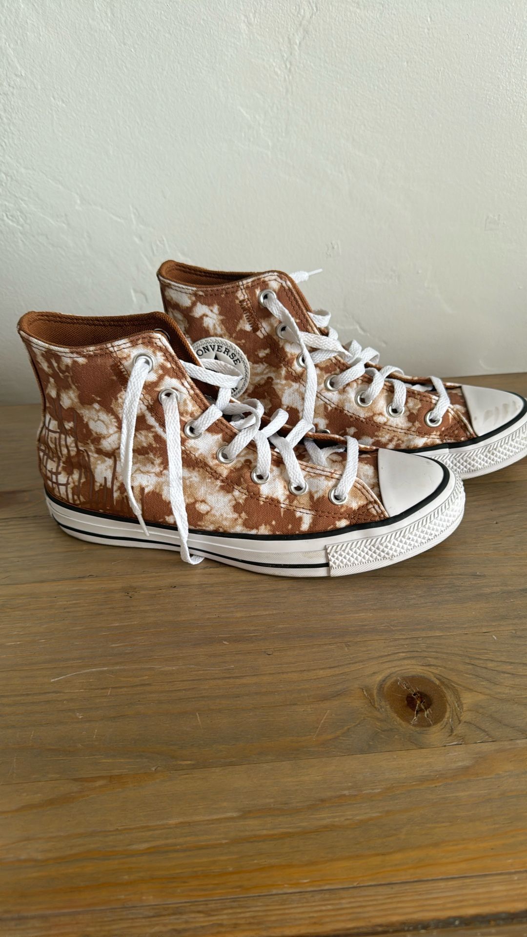 Converse /nike