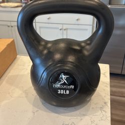 Kettbell 30 Ibs Like New