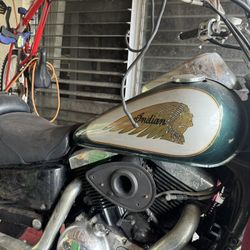 Replica Indian Kawasaki Vulcan 1997 both are the same