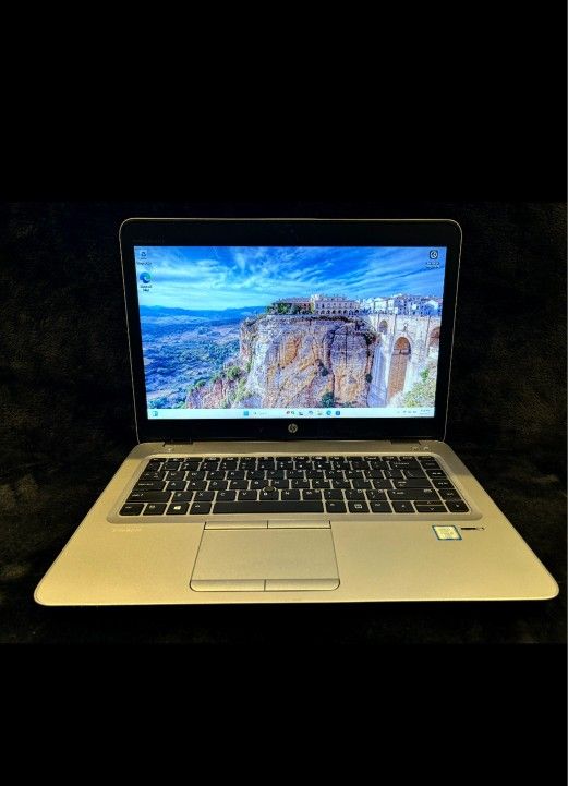 HP EliteBook 840 G3 i5 500 GB HD 8GB For Sale