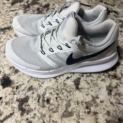 Nike Run Swift 3 Shoes Mens 8.5 Photon Dust Black Road Running Sneakers