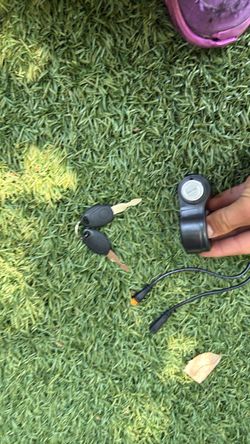 E bike key ignition