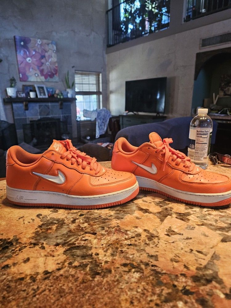 NIKE AF1 Safety Orange Size 10.5 Mens