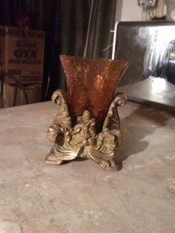 VOTIVE GLASS CANDLE HOLDER