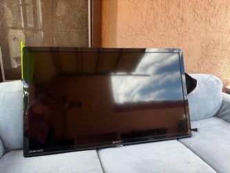 Emerson 55” flatscreen TV and wall mount ( sold separately)
