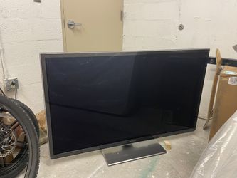 Panasonic Viera ST50 Series. Plasma TV