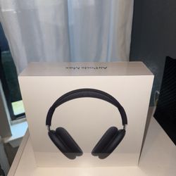 AirPods Max Brand New(midnight)