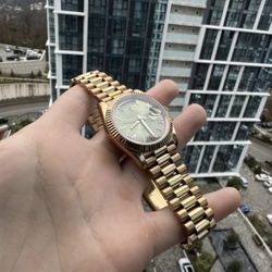 (300$)Rolex Datejust 41 Rose Gold Olive Dial Fluted Bezel President Bracelet