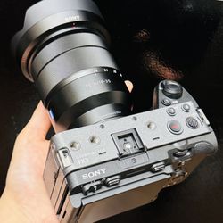 Sony Alpha FX3 Cinema Line Full Frame Camera Body With Sony Vario Tessar T FE 16-35mm f4 ZA OS