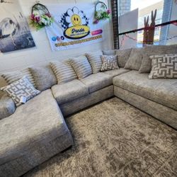 New Sectional $1299