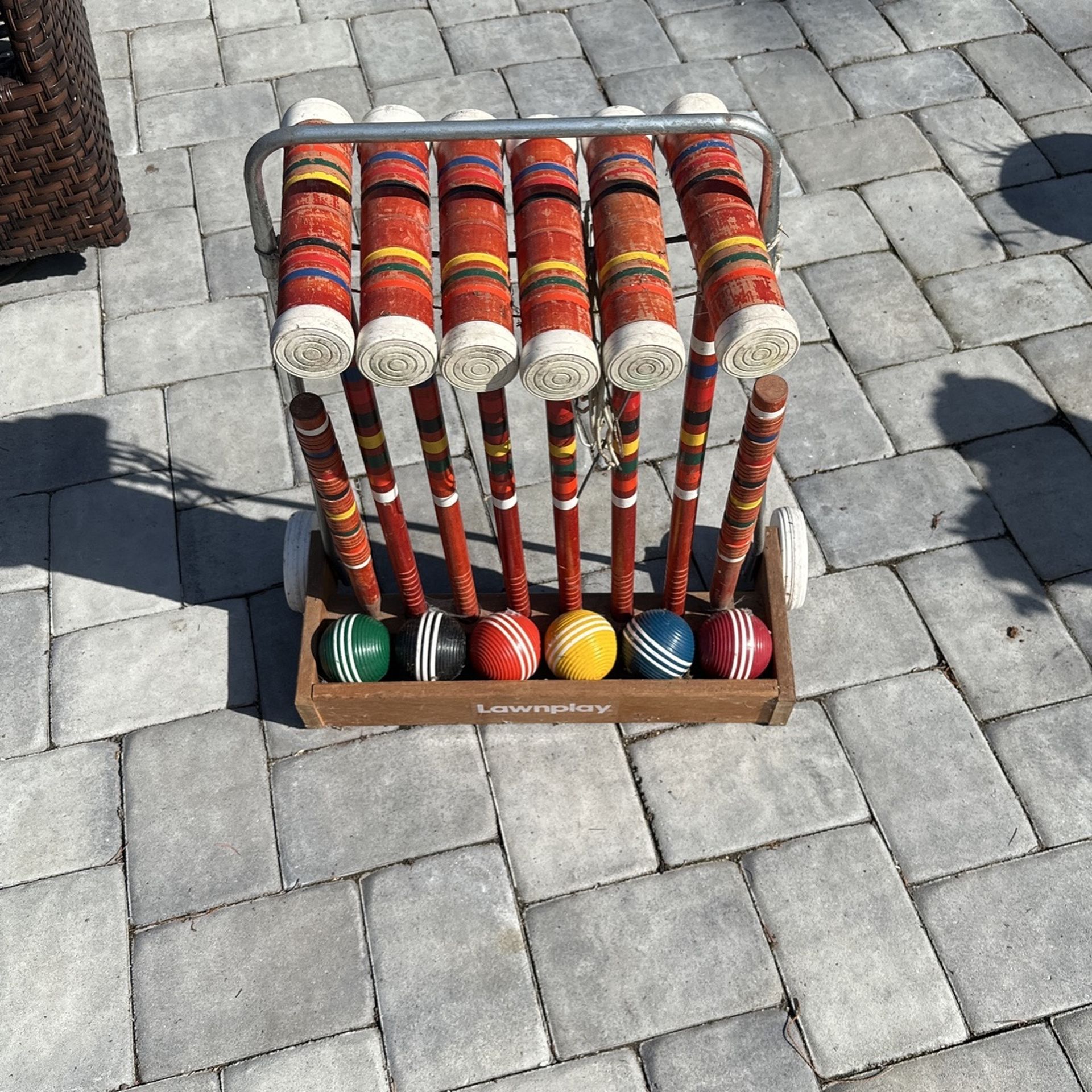Lawnplay Croquet Set With Stand