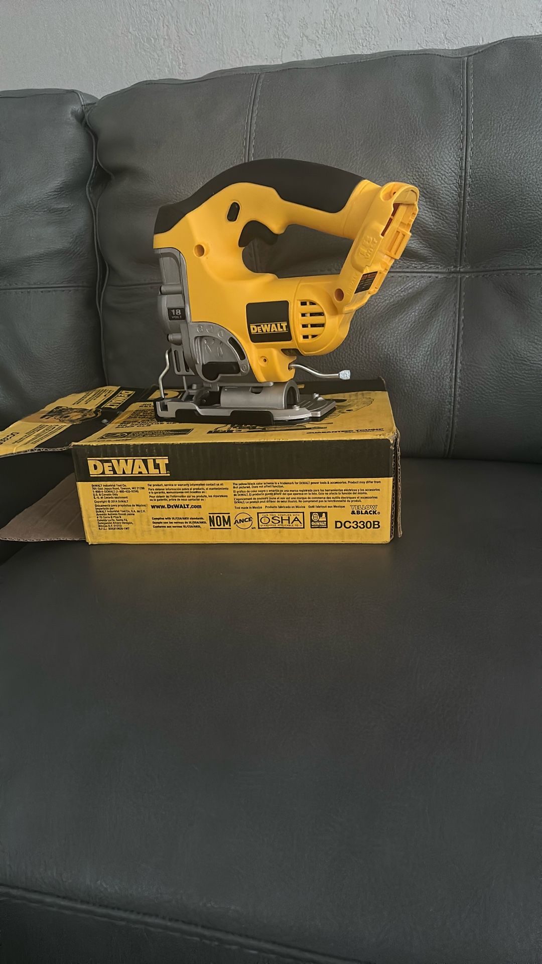 DeWalt Jig Saw 18 Volt 