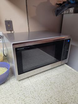 microwave oven