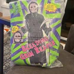 Bleeding Grim Reaper Size Large 12-14 Costume