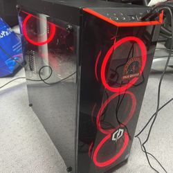 Gaming desktop （I7 7th + Rx580)