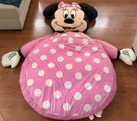Minnie Mouse bean bag