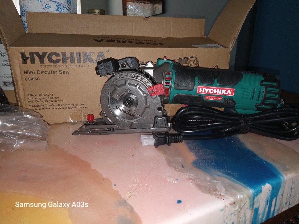 HYCHIKA MINI SAW
