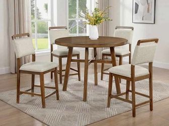 Beautiful round counter Height mid-century/modern dining table