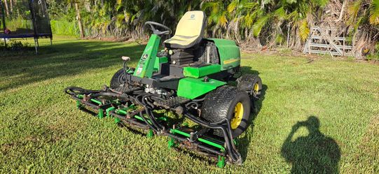 John Deere 3225B Fairway Reel Mower – Yanmar Diesel
