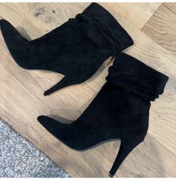 Slouchy Boots Suede Like Material 5.5