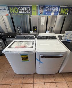 Frigidaire 4.4 Cu. Ft Washer and 7.0 Cu. Ft. Gas Dryer