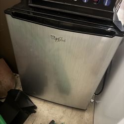 Whirlpool Mini Fridge