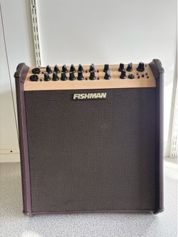 Fishman Loudbox performer acoustic guitar amp