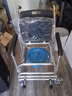 Commode Wheelchair with Removable Bucket