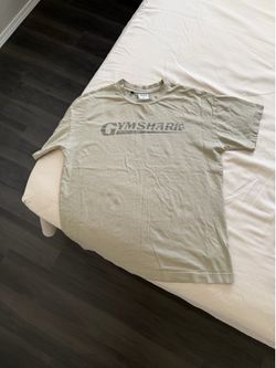 Men’s gymshark tshirt