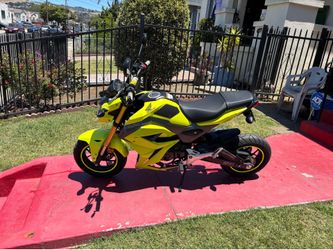 / 2018 Honda Grom