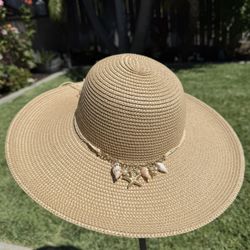 New- Sunhat With Ocean Theme Charms Shells Starfish  - Hats Women’s Accessories 