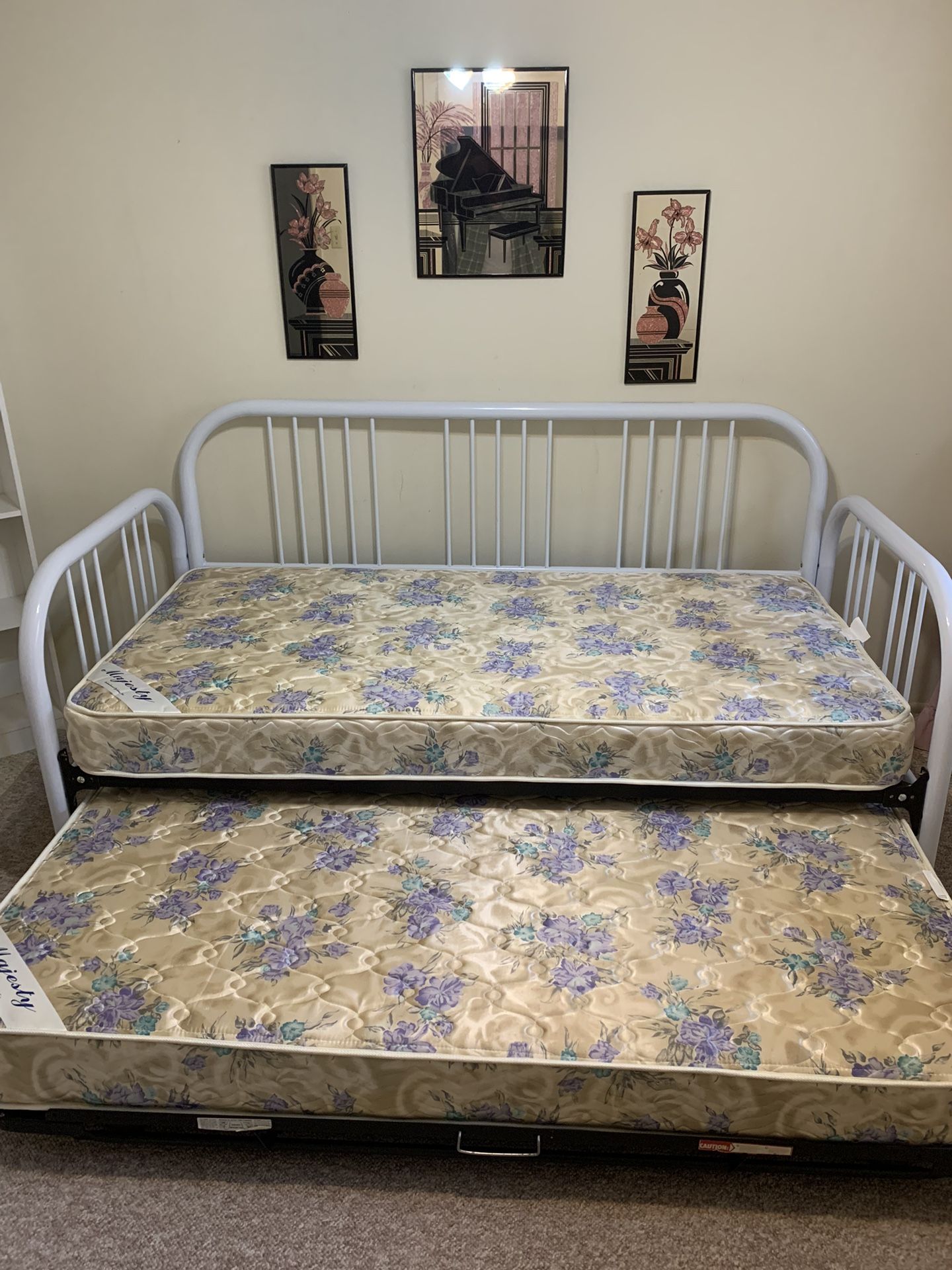 Daybed With Trundle And Mattresses for Sale in Upland, CA OfferUp