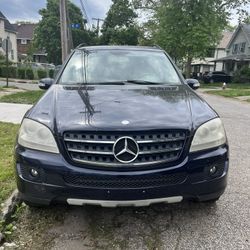 2007  Mercedes-Benz M-Class