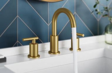 Forious Widespread Bathroom Faucet Gold