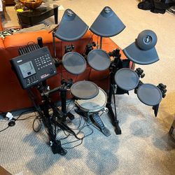 Yamaha DTX Electric Drum Kit