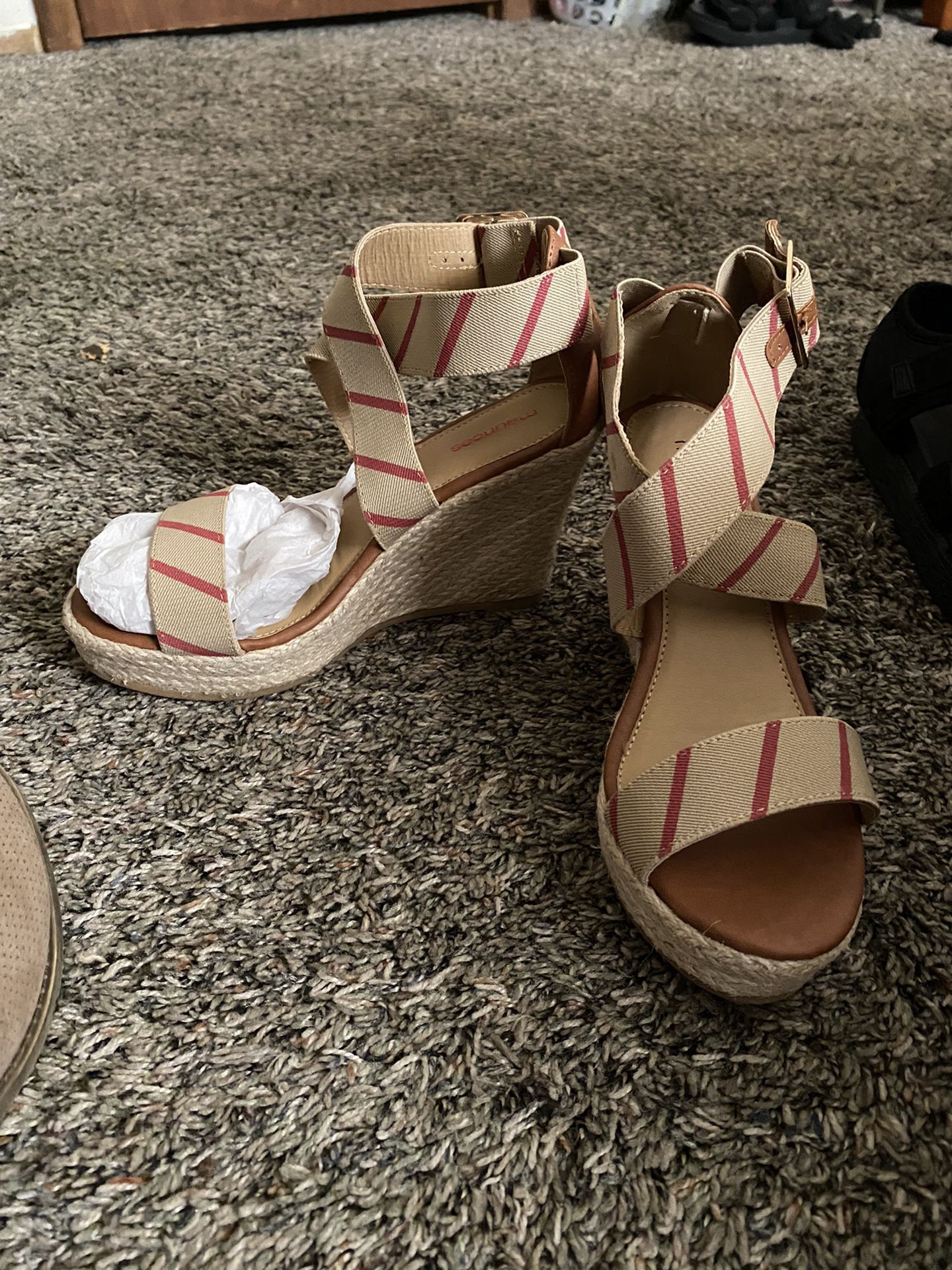 Brand New Wedges From Maurices