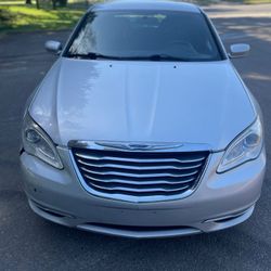 2012 Chrysler 200