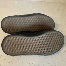 Black Vans Size 4