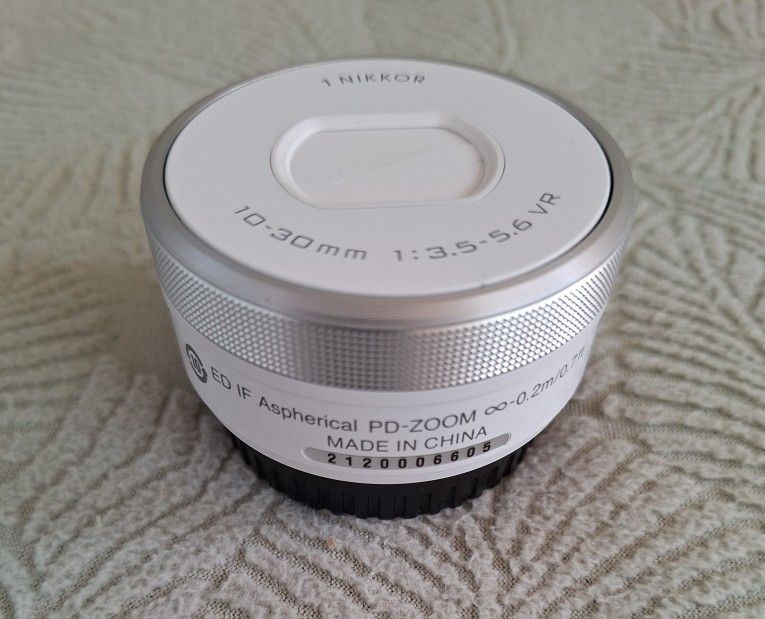 Nikon 1 NIKKOR VR 10-30mm F3.5-5.6 ホワイト ニコン ズーム レンズ