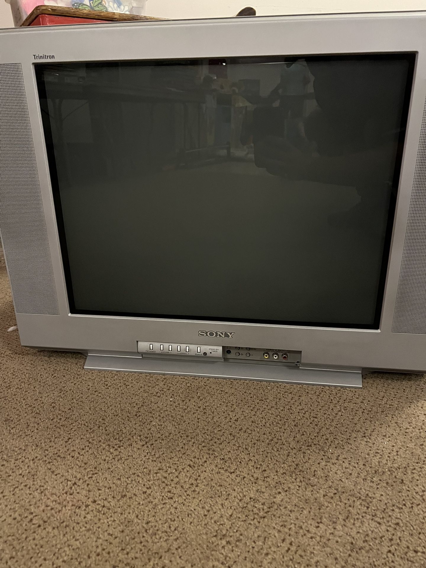 Sony 24” TV Trinitron KV-24FS100