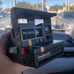 Polaroid One Step 600 Camera