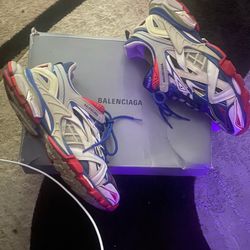 Balenciga track runners