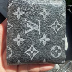 Black Louis Vuitton wallet used