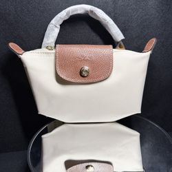 ✨👜 Luxury Inspired Handbag for the Ladies 👜✨