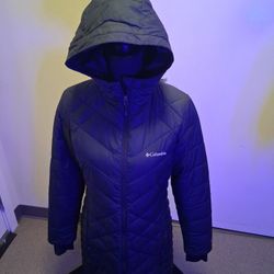 Puffer jacket Columbia Titanium Woman's Full  Puffer Black Omni Heat 🔥 Technology 🥵 🔥 beauty!